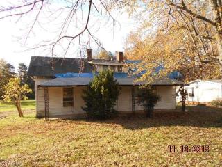 301 Robbins Rd, Winston Salem, NC 27107-2614