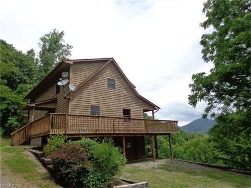 285 Mccracken Farm Rd, Clyde, NC 28721-7790