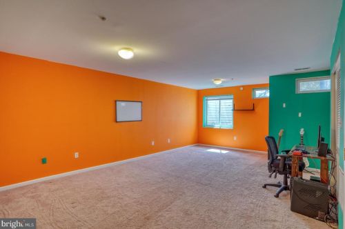 36 Fred Cir, Camden-Wy DE  19934-4742 exterior