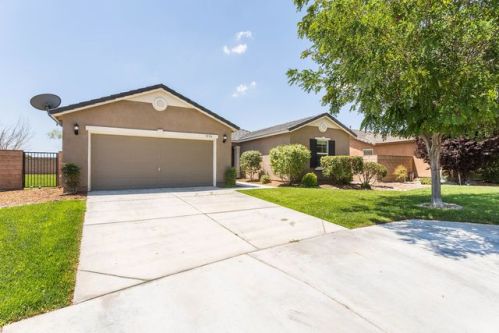 3226 James Ct, Lancaster, CA 93535-6275