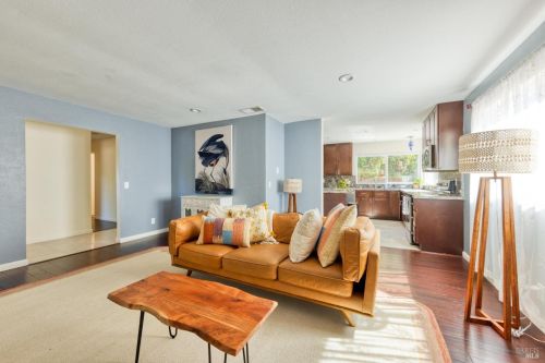 2355 Maria Luz Ct, Santa Rosa CA  95401-6432 exterior