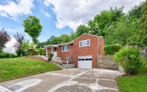 1549 Lucille Dr, Pittsburgh, PA 15234-2005
