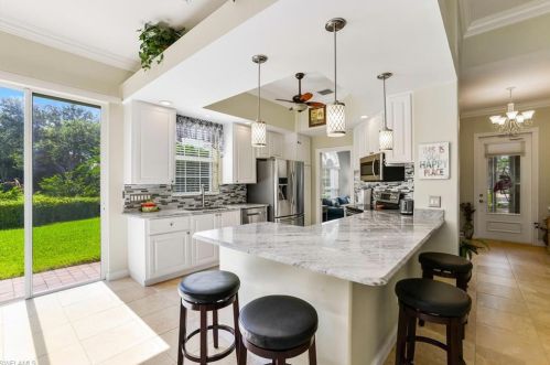 7703 Tommasi Ct, Naples, FL 34114-2682