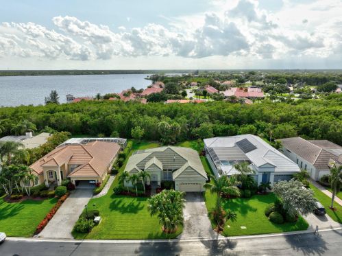 3212 Braemar Way, Fort Pierce, FL 34952-6034