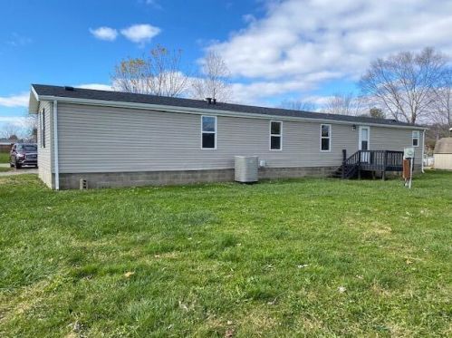 294 Discovery Dr, Chillicothe, OH 45601-3965