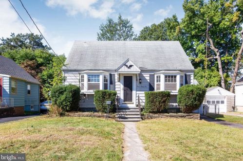 331 Sylvan Ave, Gloucester, NJ 08030-1659