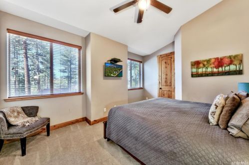 1393 Wildwood Ave, South Lake Tahoe CA  96150-8621 exterior