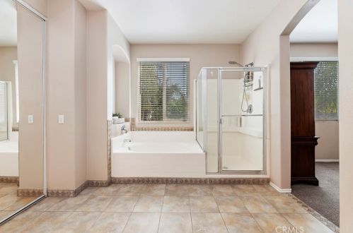 27560 Nellie Ct, Temecula CA  92591-2846 exterior