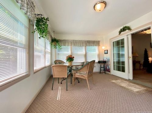 242 Dahlia Dr, Mahopac NY  10541-3768 exterior