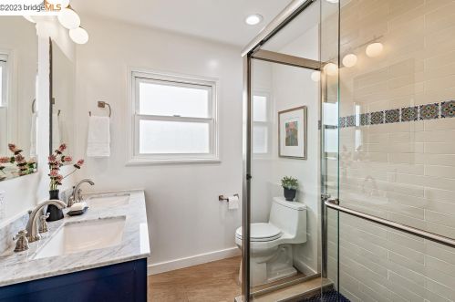 4817 Brookdale Ave, Oakland CA  94619-2510 exterior