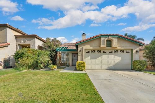 9409 Salinger St, Bakersfield, CA 93311-1437