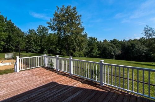 56 Bryant Rd, Belmont NH  03220-3626 exterior