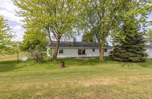 3990 Courier Rd, Green Bay, WI 54311-9500