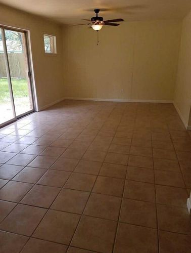 11875 Fm 3083 Rd, Conroe TX  77301-6110 exterior