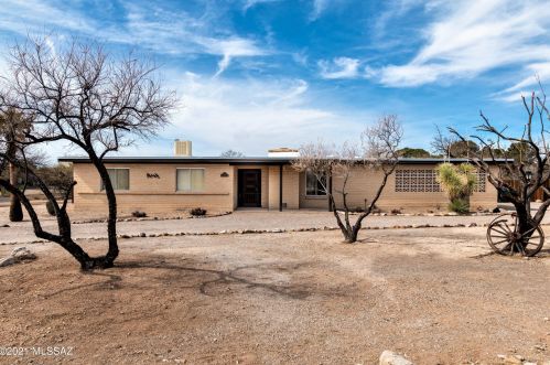 8151 Calle Potrero, Tucson, AZ 85750-2905