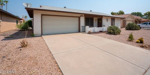 927 Leisure World, Mesa, AZ 85206-2424