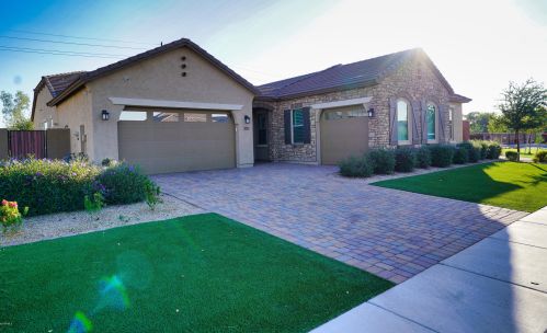3527 Sagittarius Pl, Chandler, AZ 85249-5834