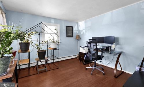 349 Chestnut St, Pottstown PA  19464-5638 exterior