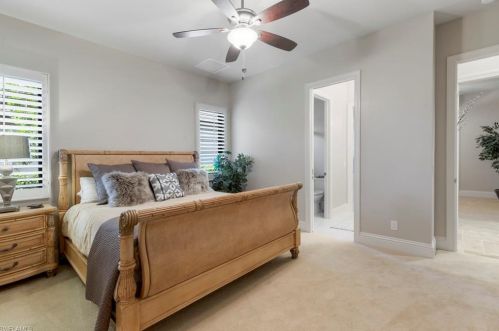 4245 Deephaven Ln, Naples FL 34119-8616 exterior