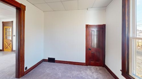 820 Columbus Ave, Bellefontaine OH  43311-1122 exterior
