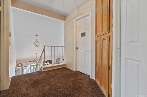 8512 Rosemary Dr, Riverside CA exterior