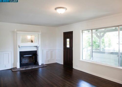 76 Buena Vis, Benicia CA  94510-2653 exterior