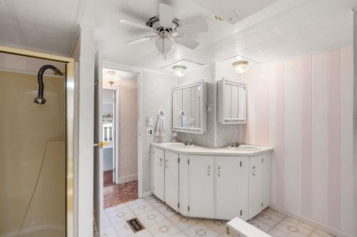 451 New Zealand Rd, Seabrook NH 03874-4113 exterior