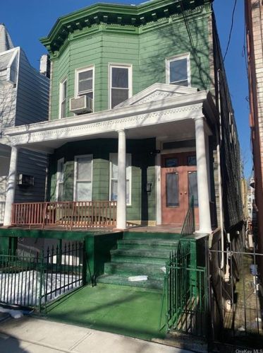 1714 Garfield St, Bronx, NY 10460-2605