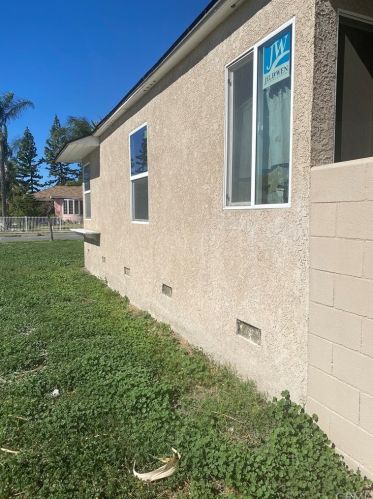 697 Bunker Hill Dr, San Bernardino, CA 92410-2751