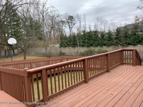 31 Miller Rd, Lakewood NJ  08701-2919 exterior