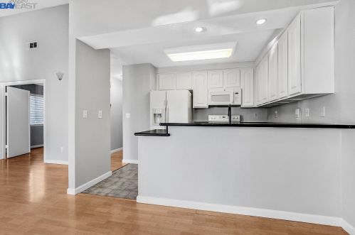 1553 Buttercup Ct, Livermore CA  94551-6718 exterior