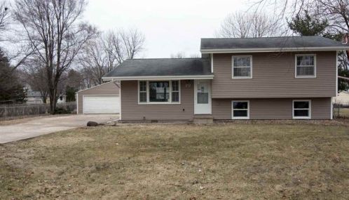 242 Southcrest Dr, Waterloo, IA 50702-4641