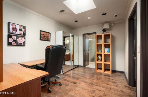 7039 Mcdonald Dr, Scottsdale AZ 85253-5406 exterior