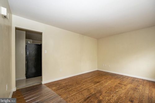 13738 Mahoney Dr, Woodbridge VA  22193-4450 exterior