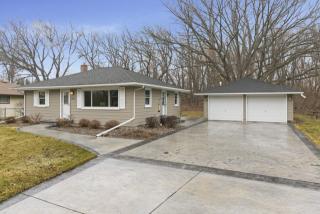 2358 Western Ave, Saint Paul, MN 55113-4603