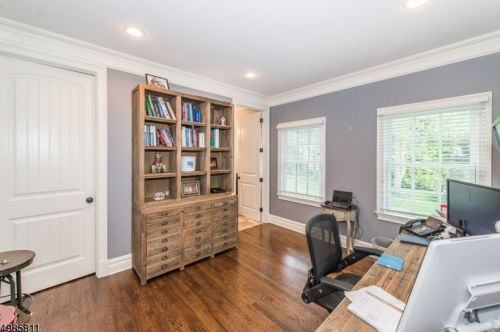11 Parkview Rd, Chatham Township NJ  07928-1420 exterior