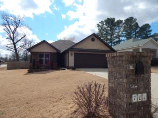 701 Odell Trl, Jonesboro, AR 72401-5786