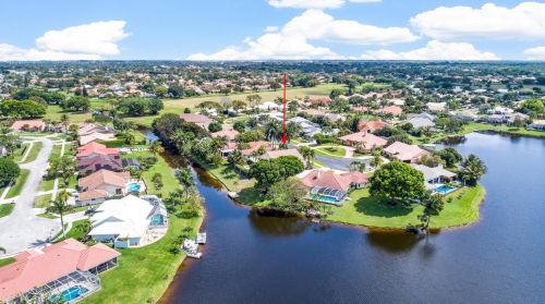 2022 Sunderland Ave, West Palm Beach FL  33414-7715 exterior