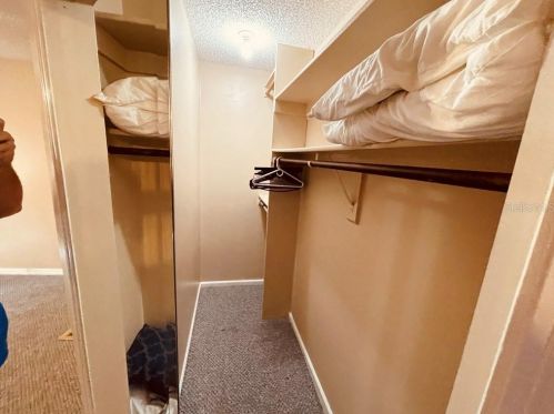 581 Blue Springs Ct, Orange City FL  32763-6444 exterior