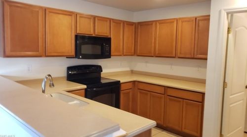 341 Paulcrest Ave, Lehigh Acres, FL 33974-0457