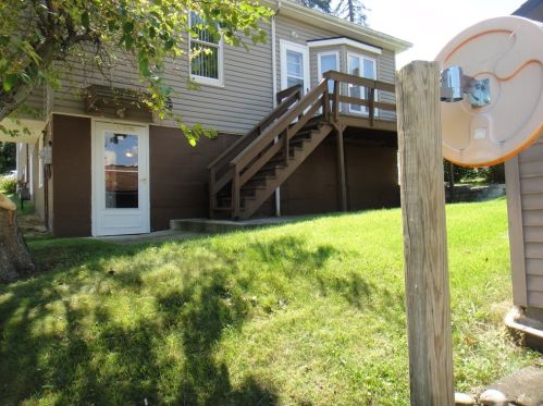 1001 Howard St, Monongahela, PA 15063-2721