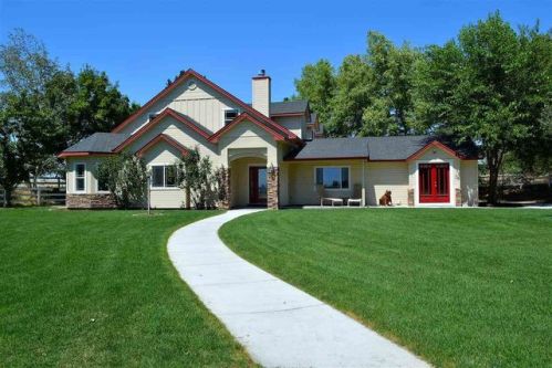 5400 Beacon Light Rd, Pearl, ID 83616-1614