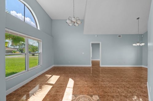 636 Oregon Woods Ct, Orlando FL  32824-9417 exterior