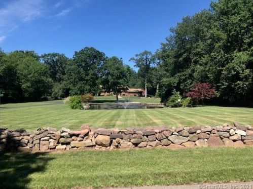 181 Maltby Ln, Wallingford CT  06492-5531 exterior