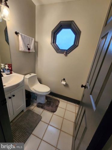 102 Springfield Way, Dover DE  19904-9114 exterior