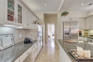 2105 Bridge View Ln, Plano TX  75093-2551 exterior