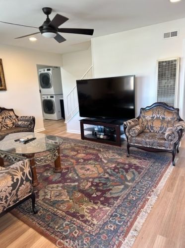 3816 180th St, Torrance CA  90504-3810 exterior