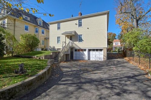 81 Elmont Ave, Rye Brook, NY 10573-3039