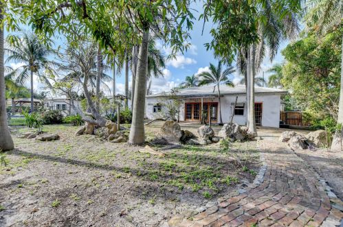 725 4 Ave, Delray Beach FL  33483-4528 exterior
