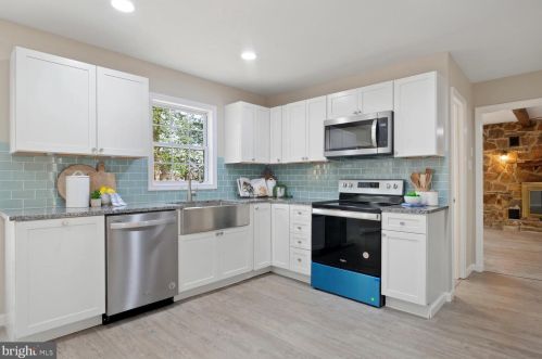 900 Short Ln, Seaford DE  19973-1136 exterior